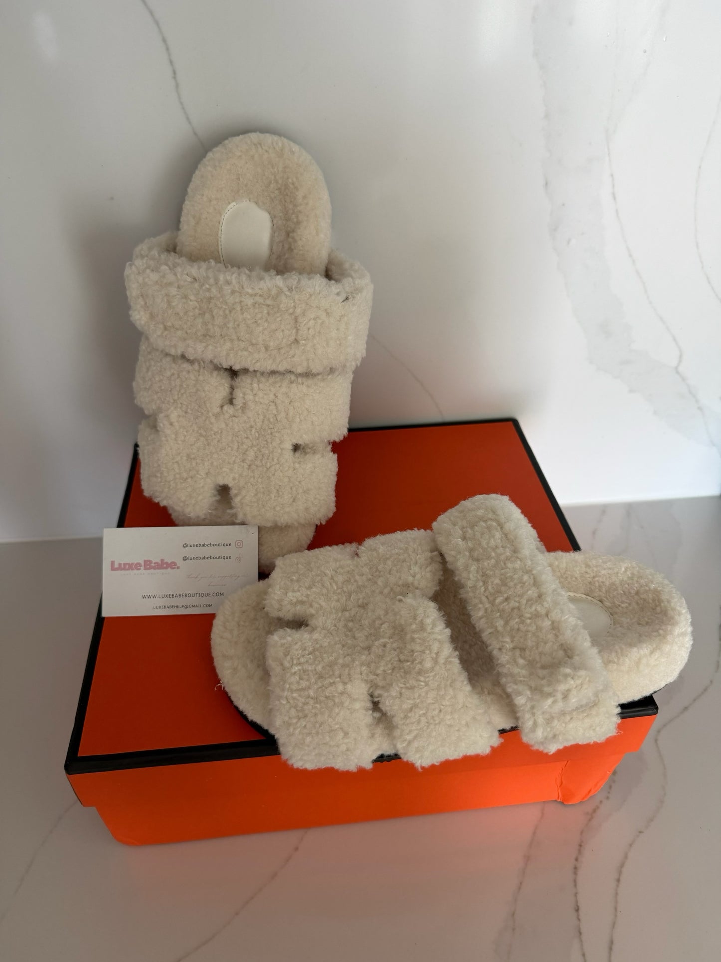 Women’s 6 hermosa slippers