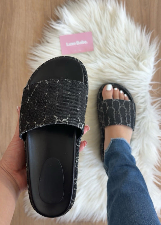 Women’s 6 platform gg