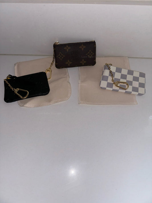 LV Chain wallet