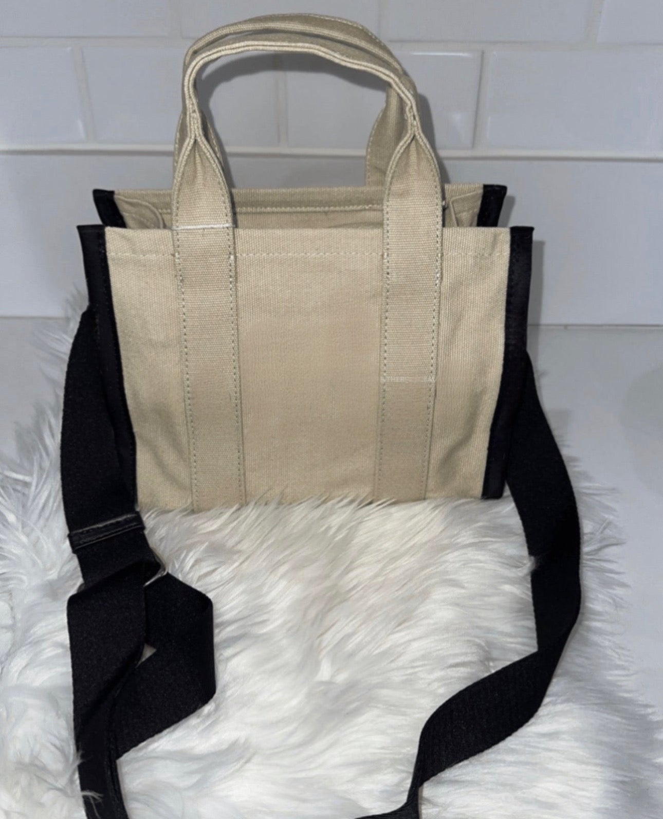 Sand tote bag