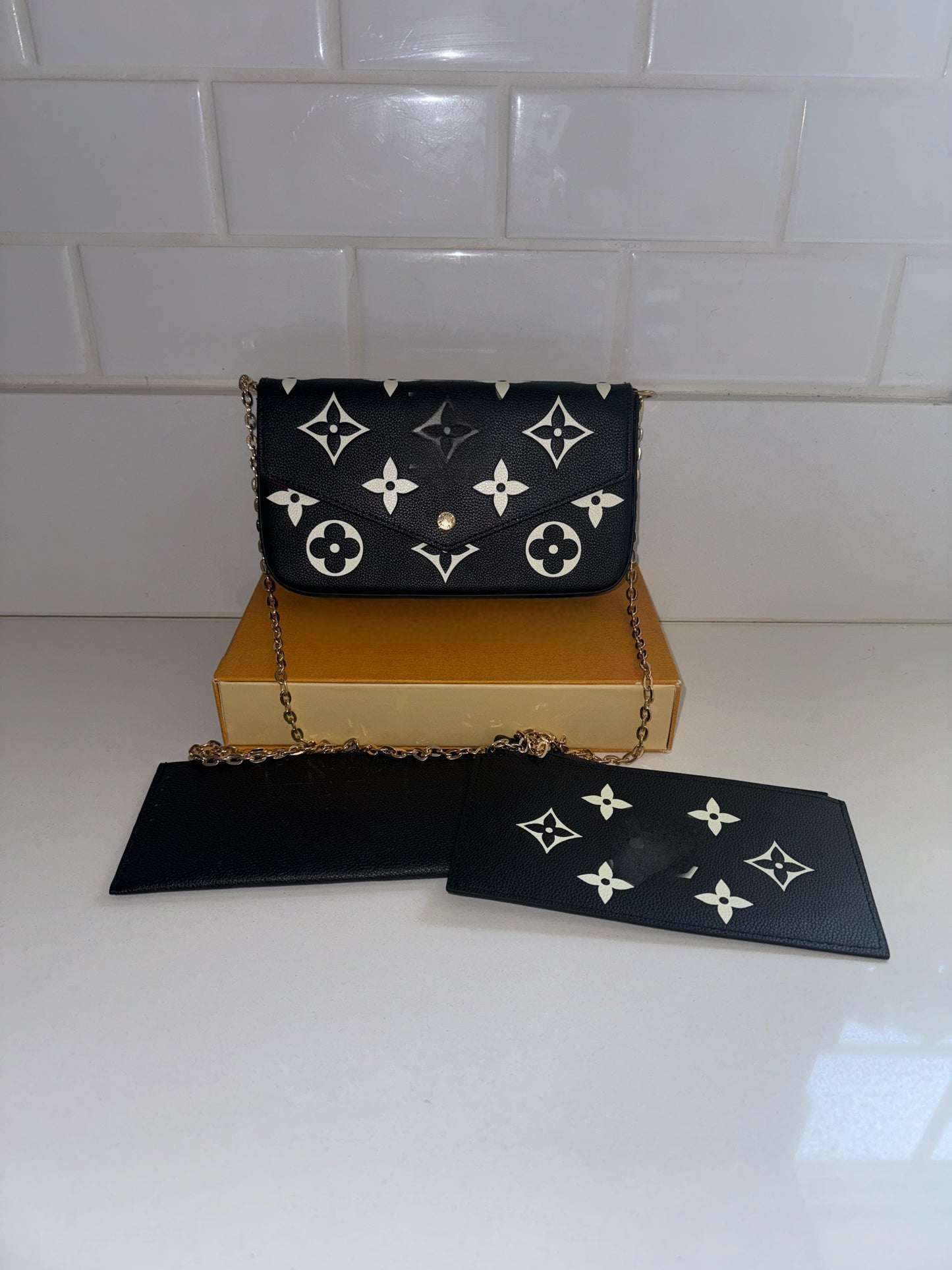 LV Black&White Buchifresa bag