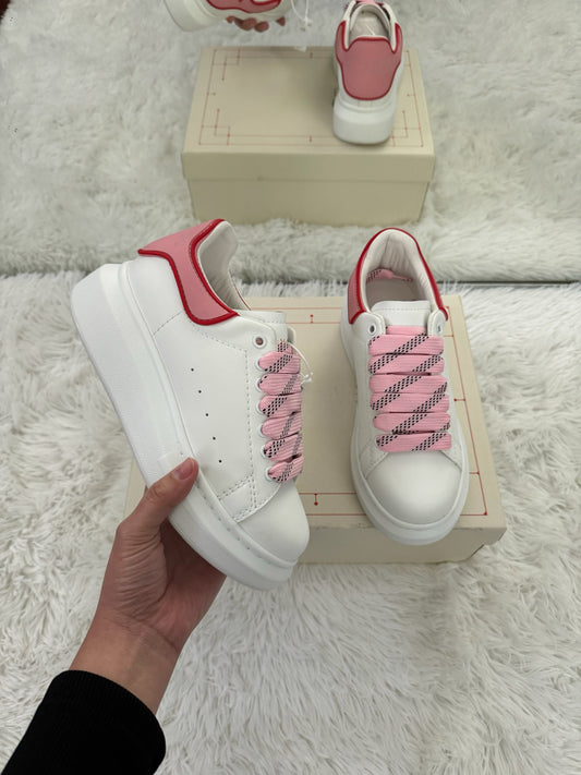 Alexa Strawberry shoes